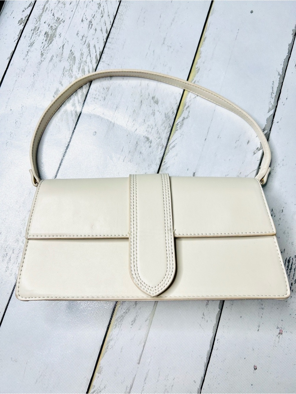 Women's Cream Shoulder Bag - Unbranded Elegant Faux Leather Handbag